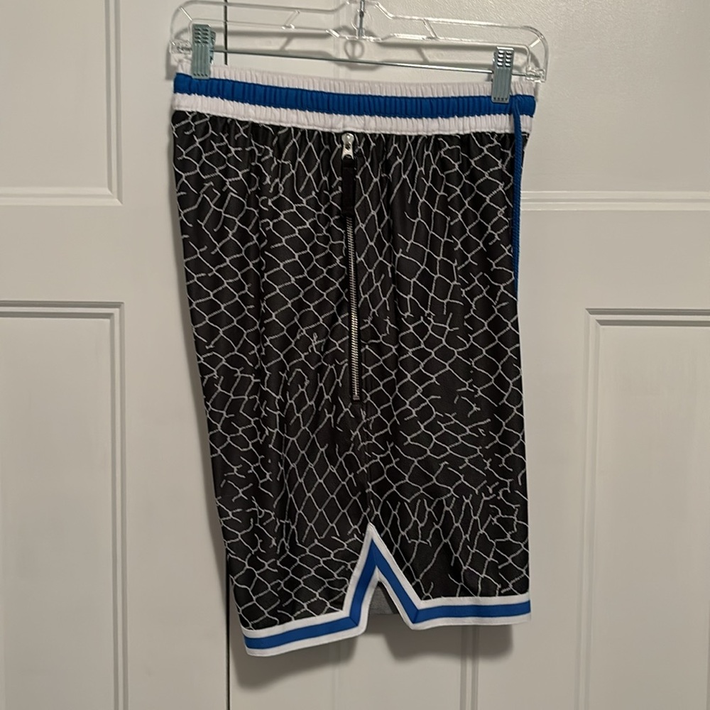 Men’s Size Small Dri-Fit Basketball Shorts